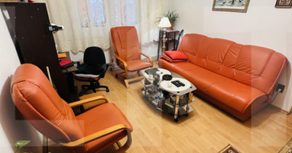 Apartament 3 camere, zona Vlaicu, Bloc renovat