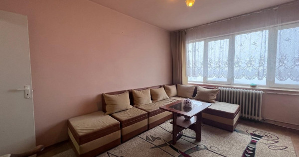 Apartament 2 camere,decomandat,zona Gojdu-Piata Centrala