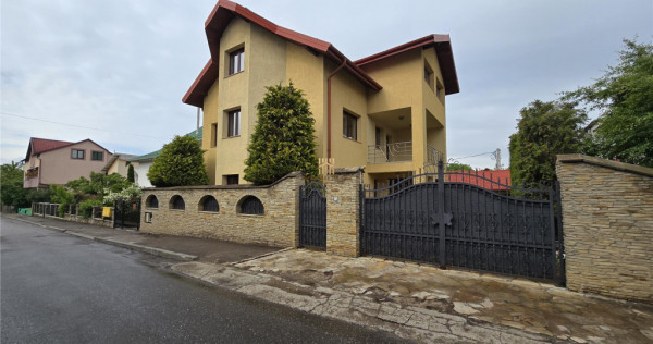 Cas#259; de Lux #238;n Suceava | 5 Dormitoare | 6 B#259;i |