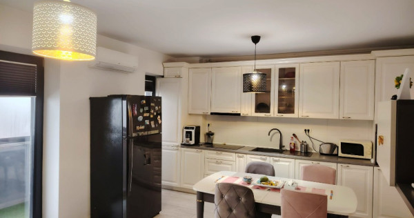 Apartament 4 camere.Casa Presei Libere!