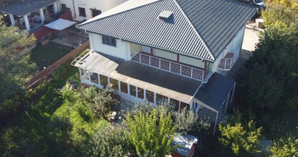 Vila Premium de inchiriat Bucium &ndash; 350 mp, ideal Firma / Corporate