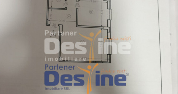 Apartament 3 camere, decomandat, 55mp, demisol - zona Baza 3