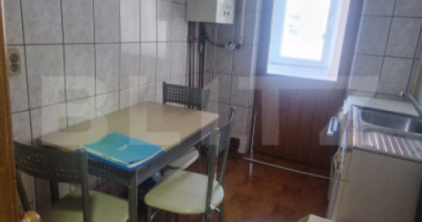 Apartament 3 camere, pivnita ,mobilat si utilat -se doreste