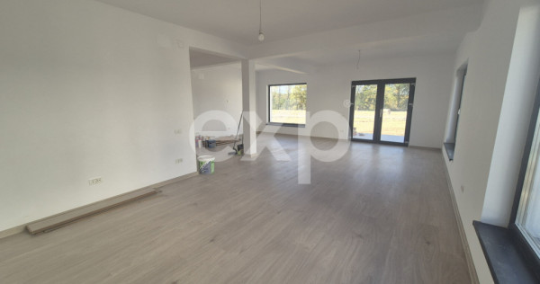 Casă nouă 5 camere, 151 mp utili, teren 1.563 mp &ndash; Albot