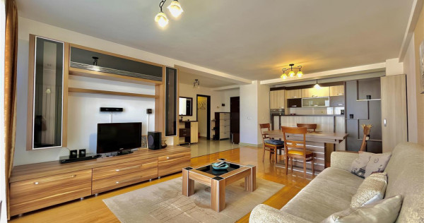 Apartament 2 Camere Central cu Parcare in Bloc Nou