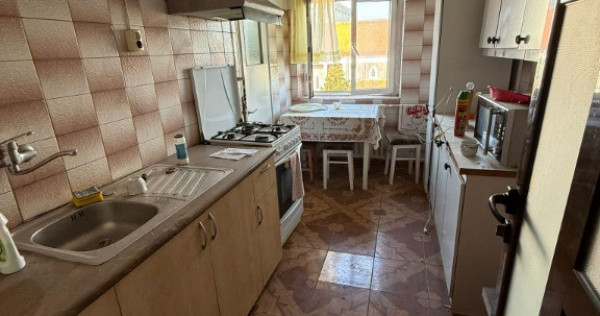 Ap 2 camere de v&acirc;nzare &ndash; Ploiești zona centrală Str. Ștefan cel Mare