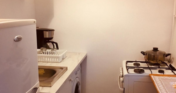 Tineretului etaj 1 decomandat