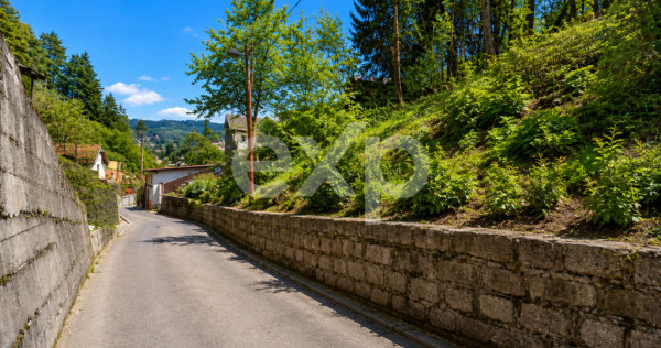 Teren 451 mp &ndash; Strada Variștei, Schei | loc pentru o cas?