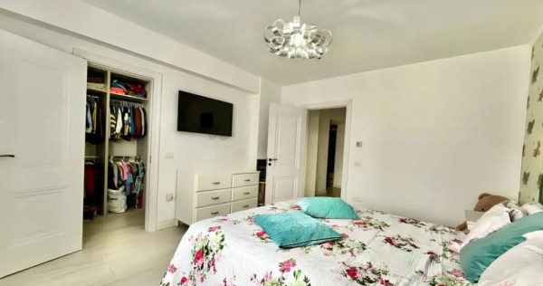 Apartament de 4 camere-Noua | 200 M.P.