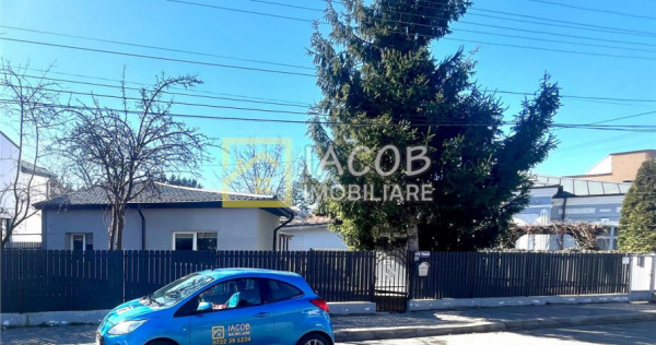 Casa de &icirc;nchiriat, Str. Traian, zona centrala a mun. Bacau