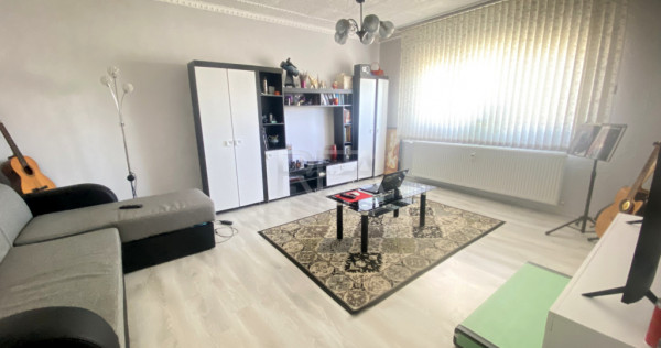 3 Camere- Decomandat-Petre Ispirescu