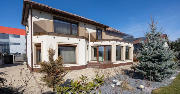 Casa 6 dormitoare+4 bai -1500 mp teren-Sacele