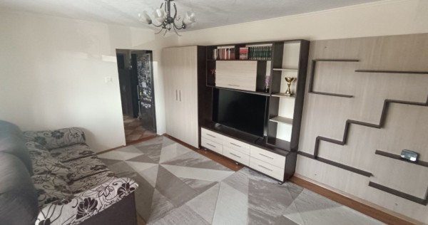 De vanzare 3 camere 68 mp RENOVAT BRANCOVEANU