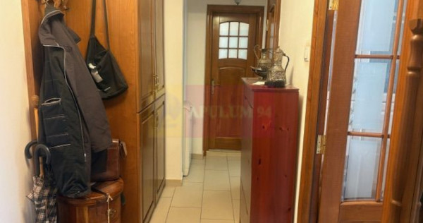 Apartament 2 camere Drumul Taberei-Vladeasa.