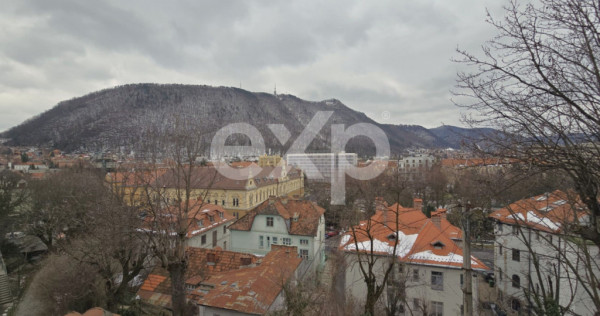 Apartament 3 camere de &icirc;nchiriat &ndash; Centrul Istoric, Str.