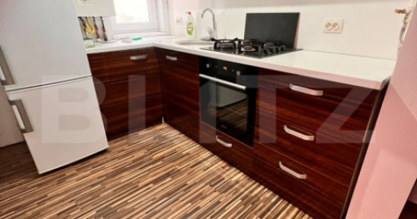 Apartament 3 camere decomandat