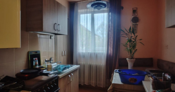 4 camere spațioase, 85 mp, 2 băi &ndash; mobilat, zona Spitalu