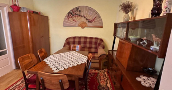 Casa de vanzare in COICIU - Institutul de Marina