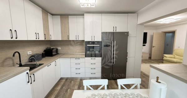 APARTAMENT 4 CAMERE, // ZONA REPUBLICII