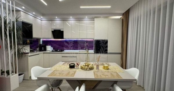 APARTAMENT 3 CAMERE, 2 BAI, 2 BALCOANE, ZONA ALBERT