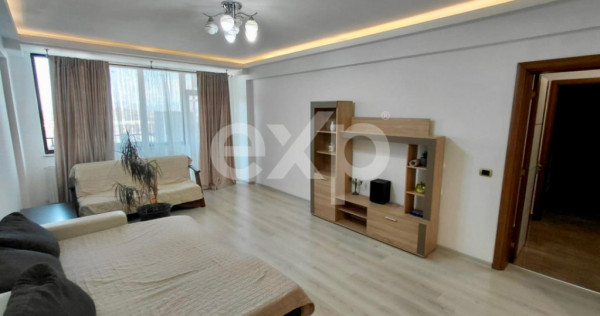 Apartament de &icirc;nchiriat &ndash; 4 camere, decomandat &ndash; Tracto