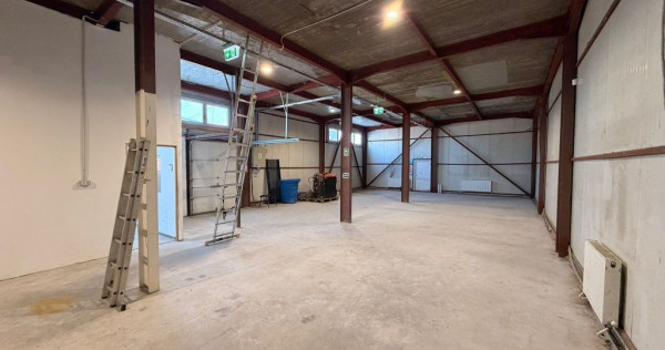 521 mp hala si birouri de inchiriat in zona industriala P...