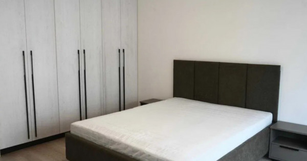 Garsoniera decomandata - zona Tractorul