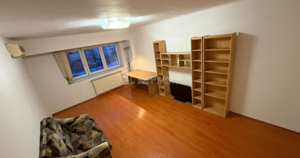 2 Camere, Bulevardul Unirii (Union Plaza)