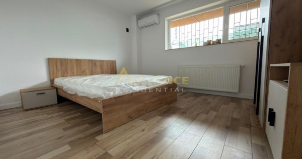 Garsoniera renovata | centrala proprie