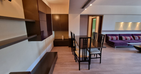 Apartament elegant, Bloc 2000 zona Bancorex
