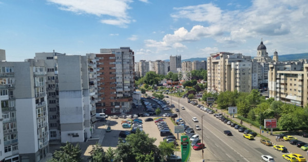 Apartament elegant, Bloc 2000 zona Bancorex