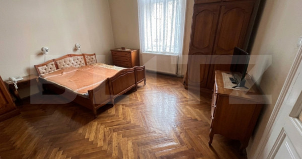 Apartament ultracentral cu 2 camere, cu parcare &ndash; birou sa