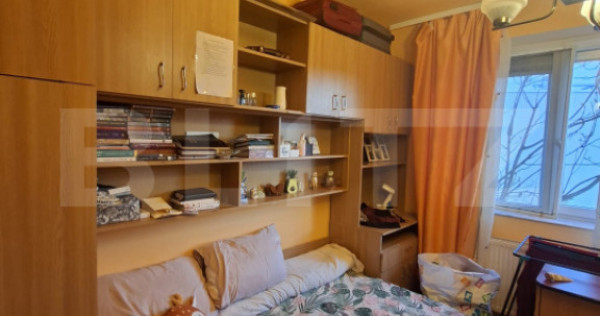 Apartament cu o camera de vanzare