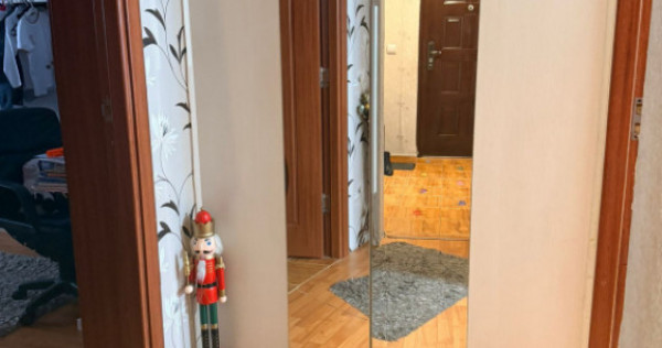 OFERTA PASTE-APARTAMENT 2 CAM DECOMANDAT+BOXA+.LOC PARCARE,