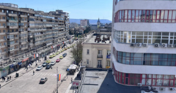 Apartament 2 camere, 46.80 mp, zona Ultracentral (Mama Mia)