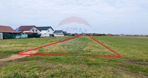 Teren de v&acirc;nzare &ndash; 1600 mp &ndash; Șura Mică