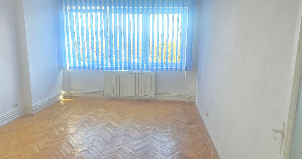 Vand apartament 2 camere in Deva, zona Pescarilor ( ITM), decomandat,