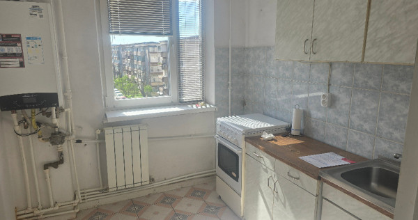 Vand apartament 2 camere in Deva, zona Pescarilor ( ITM), decomandat,