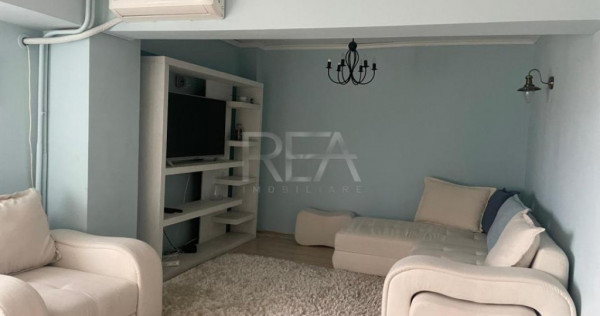 Apartament 3 camere, Romana