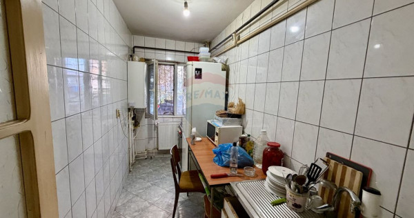 Apartament 3 camere parter