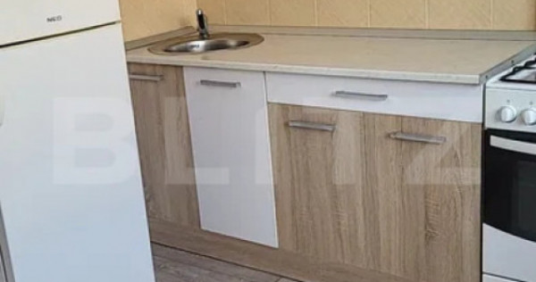 Apartament cu 1 camera, 37 mp, etajul 3, balcon, zona Floril