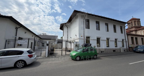 Spatiu generos D+P+1 - 414mp - pozitionare centrala - Gre...
