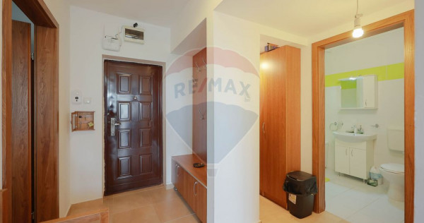 Apartament 3 camere, &icirc;nchiriere &ndash; Prima Pța Nucetului...