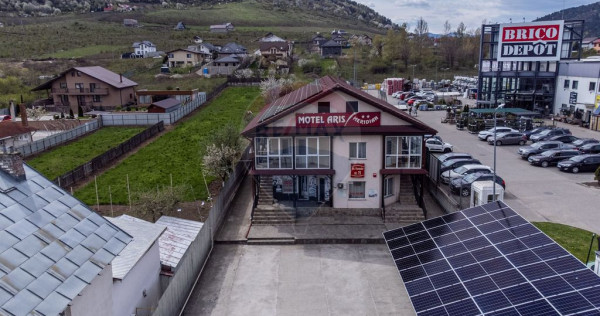 Hotel / Pensiune cu 21 camere de v&acirc;nzare &icirc;n zona Fermelor
