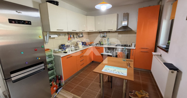 3 camere 73 mp mobilat/utilat 9 minute metrou 1 Decembrie pa