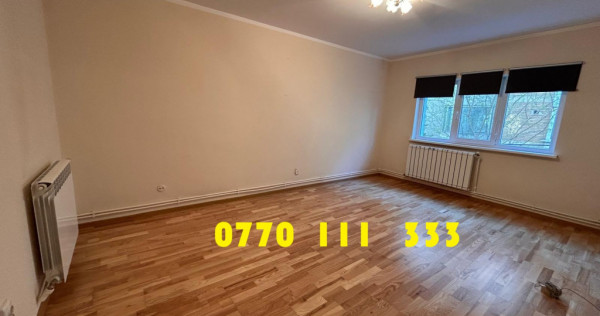 - Etaj 1- Apartament 3 camere confort 1, zona Dorobantilor.