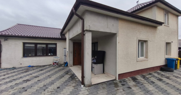 Casa individuala 5 camere, 500mp teren, Radauti