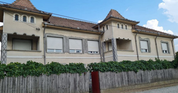 Casa, 740 mp, teren 1300 mp, zona Brestei