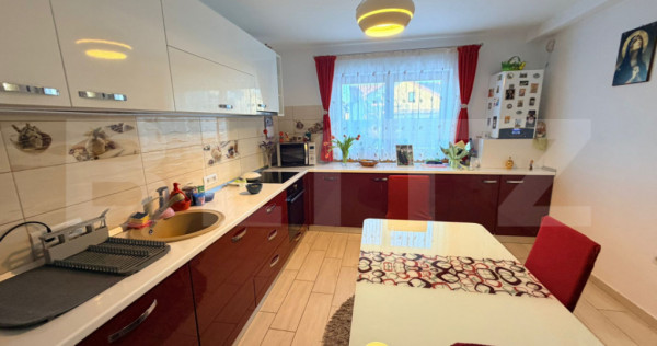 Casă INDIVIDUALA &ndash;4 camere, parcare dublă, poartă autom