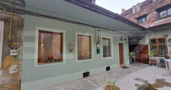 Studio nou renovat, &icirc;n Centrul Istoric al Brașovului &ndash; i